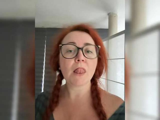 NicoleBunny24 on BongaCams