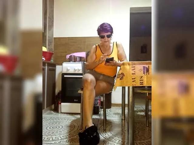 PanteraNeagra on BongaCams