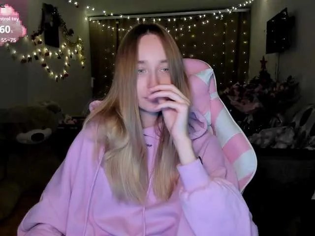 Polikinesis from BongaCams