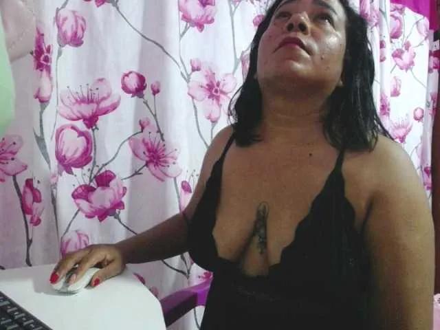 pregnantsaraxxx on BongaCams