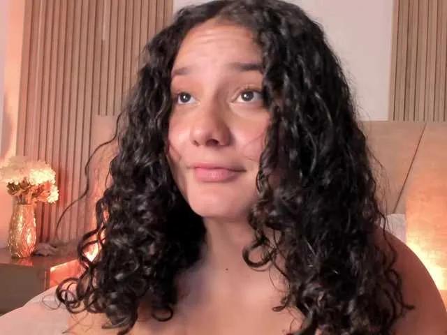 RachellJamess on BongaCams