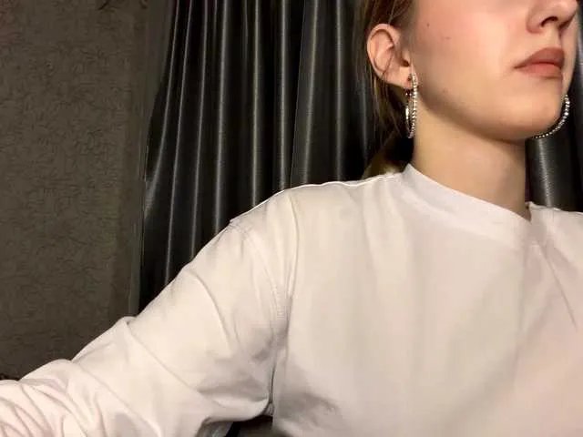 RaisaBrentz from BongaCams