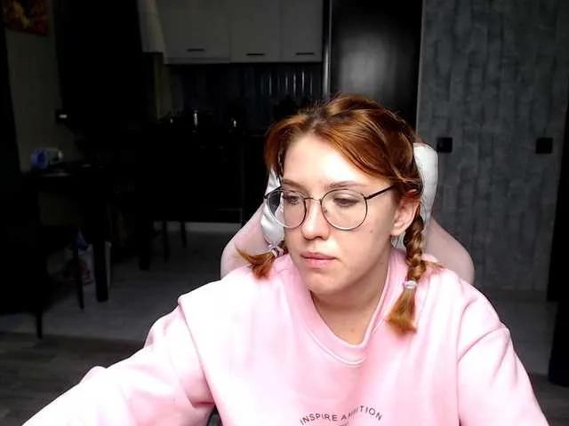 Regimasmile on BongaCams