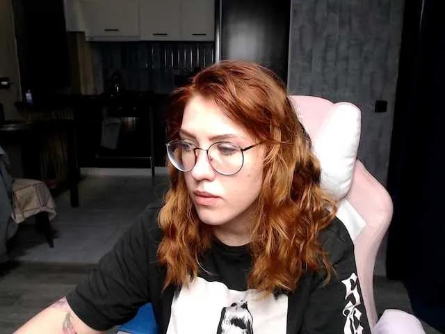 Regimasmile on BongaCams