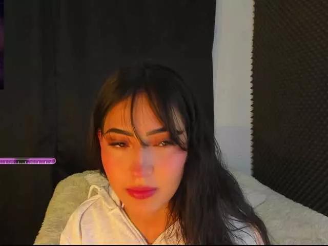 Rosario215a on BongaCams 