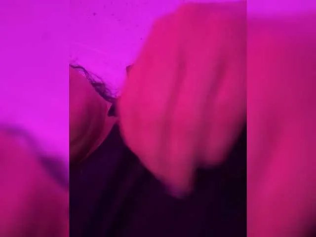 Rosielee on BongaCams