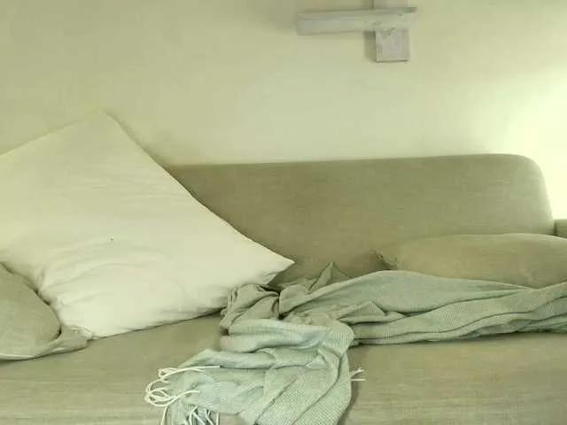 RozyBlack from BongaCams