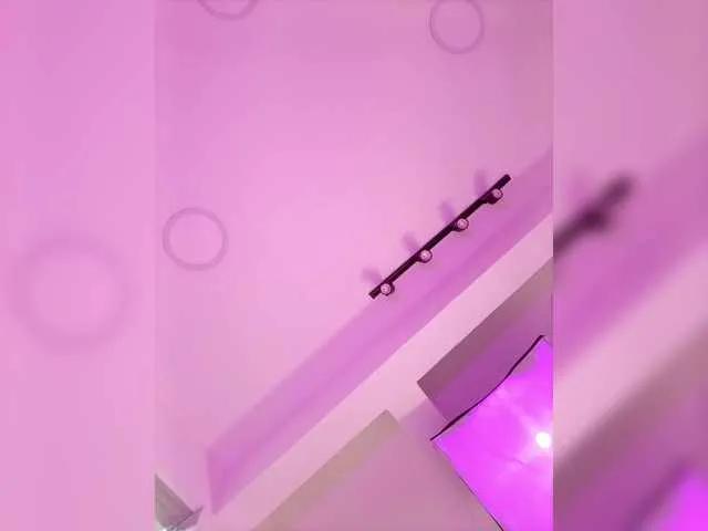 SabrinaLuke on BongaCams