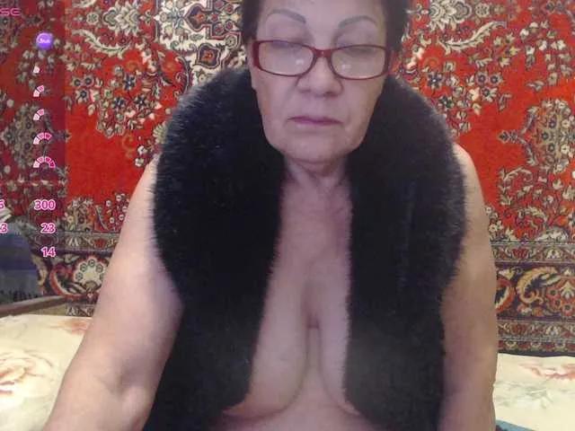 Sandra-Carina on BongaCams