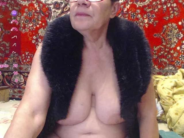 Sandra-Carina on BongaCams