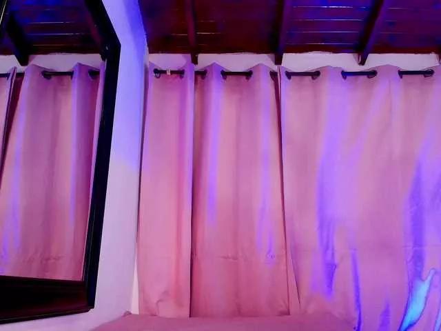 sexy-danna on BongaCams 