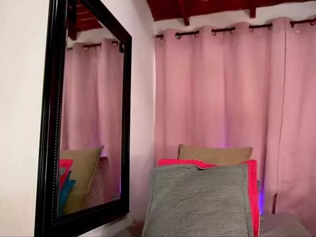 sexy-danna on BongaCams 