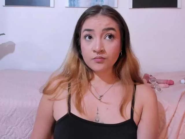 Shanntal on BongaCams 
