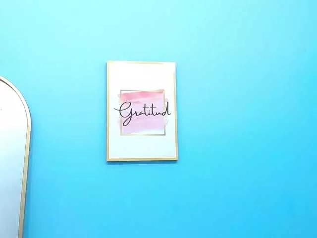 slutlittlegir on BongaCams