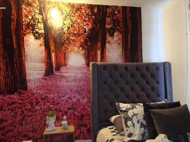 sofia23dirty on BongaCams