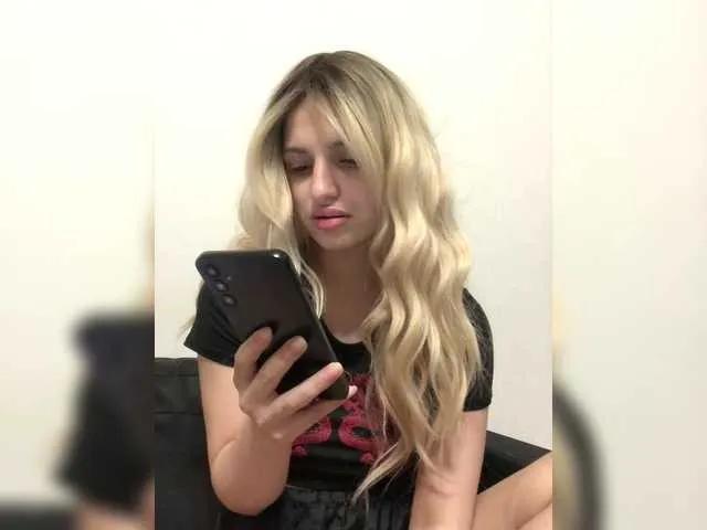 Sonyagasay on BongaCams