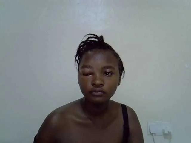 sweet-luna1 on BongaCams