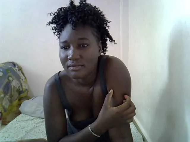 sweet-saffron from BongaCams