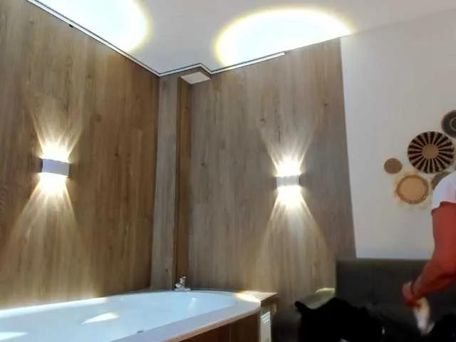 taylor-anastasia on BongaCams