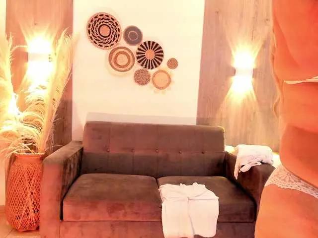 taylor-anastasia on BongaCams