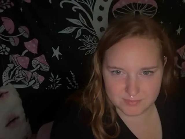 thickgingergoddess on BongaCams
