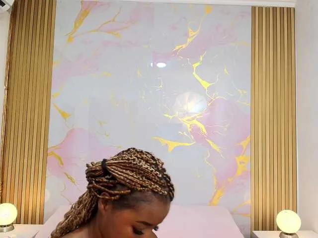 Tina-Holden from BongaCams