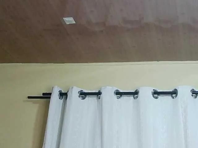 trina94 on BongaCams