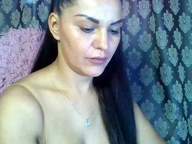 ValentinaVale on BongaCams