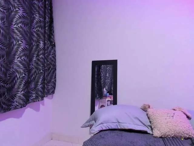 ValeStone from BongaCams