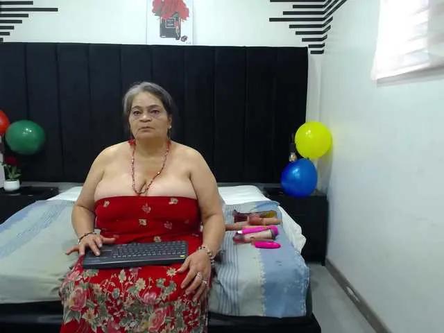 VickyBoobss on BongaCams