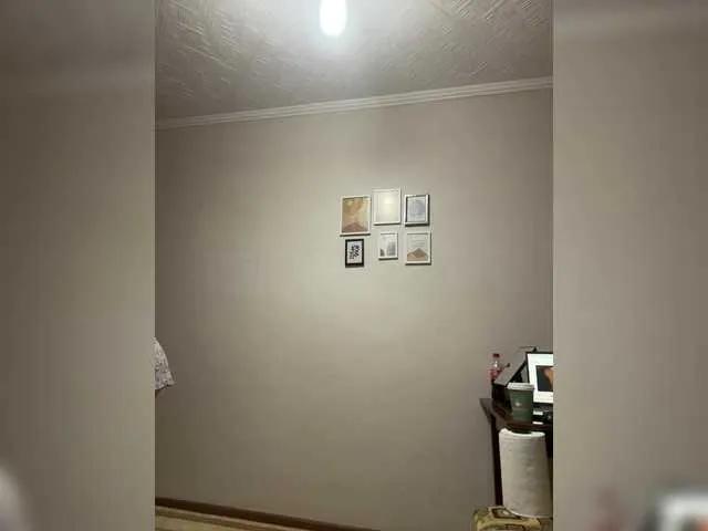 Vika19981 on BongaCams