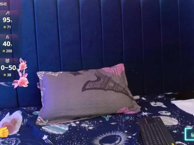 Violet-wish on BongaCams