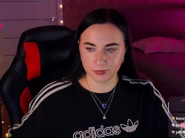 YURIEVNA13 on BongaCams 