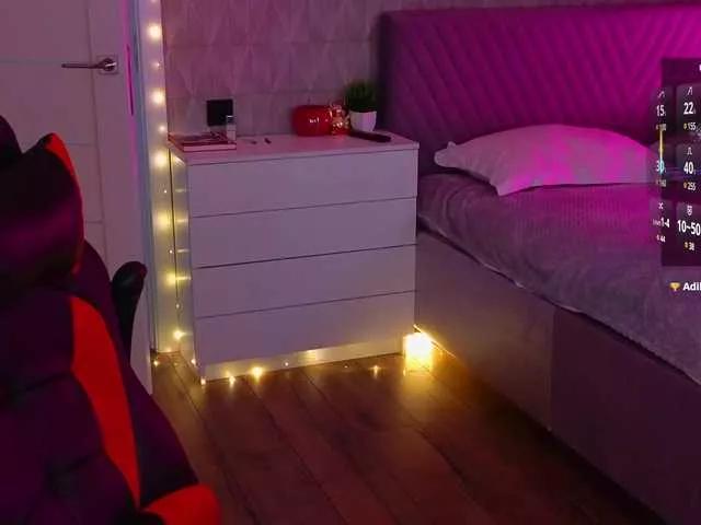 YURIEVNA13 on BongaCams 