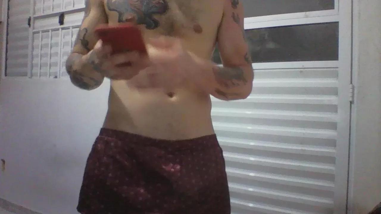 8latin on Cam4 