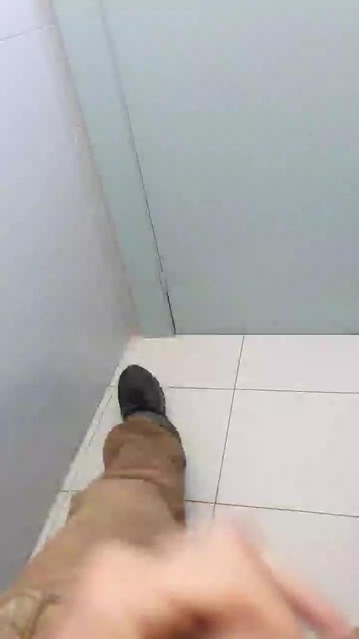 aia_191 on Cam4 