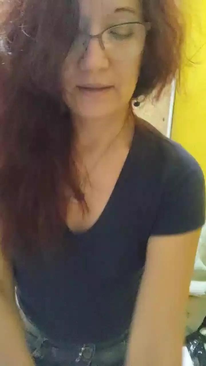 AlejandritaMilf on Cam4 