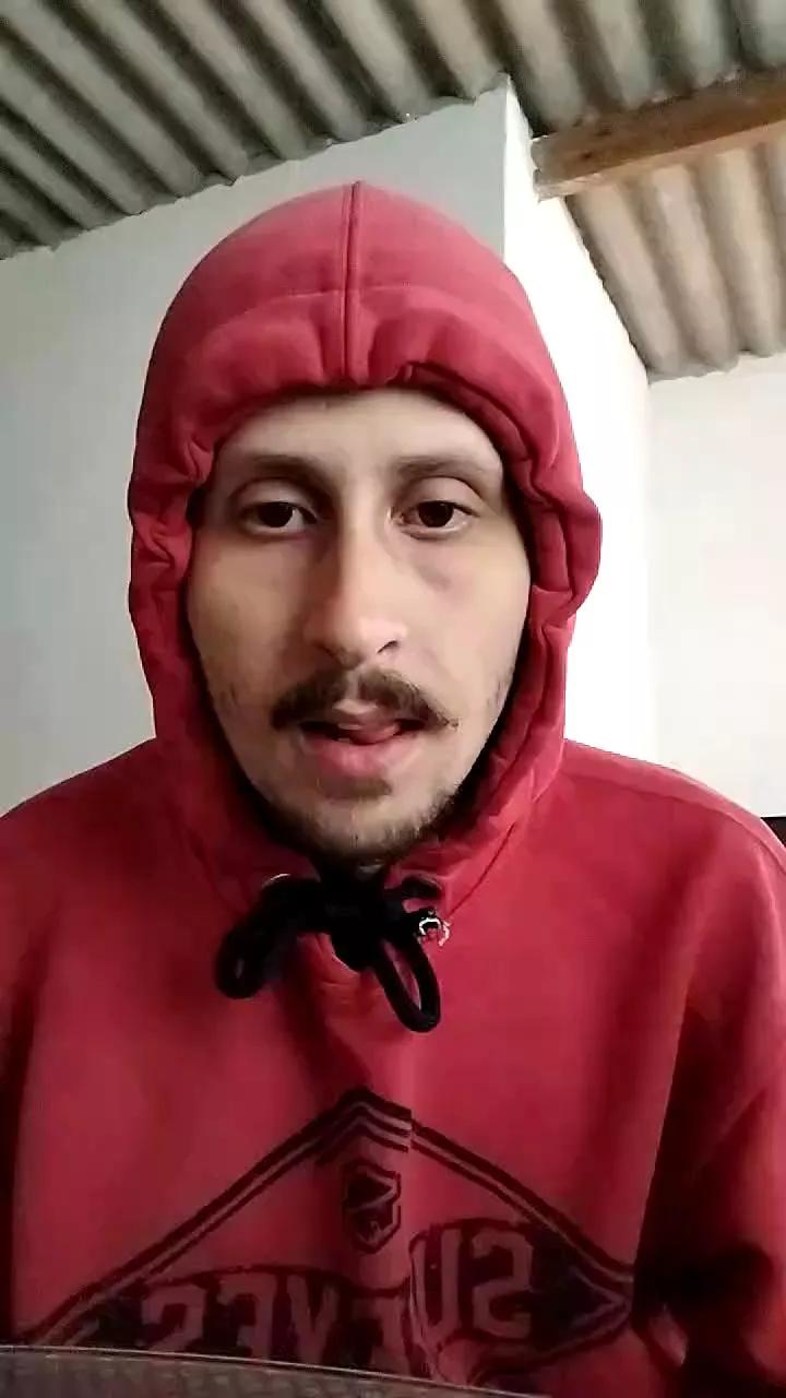 Alemaoroludo2 on Cam4 