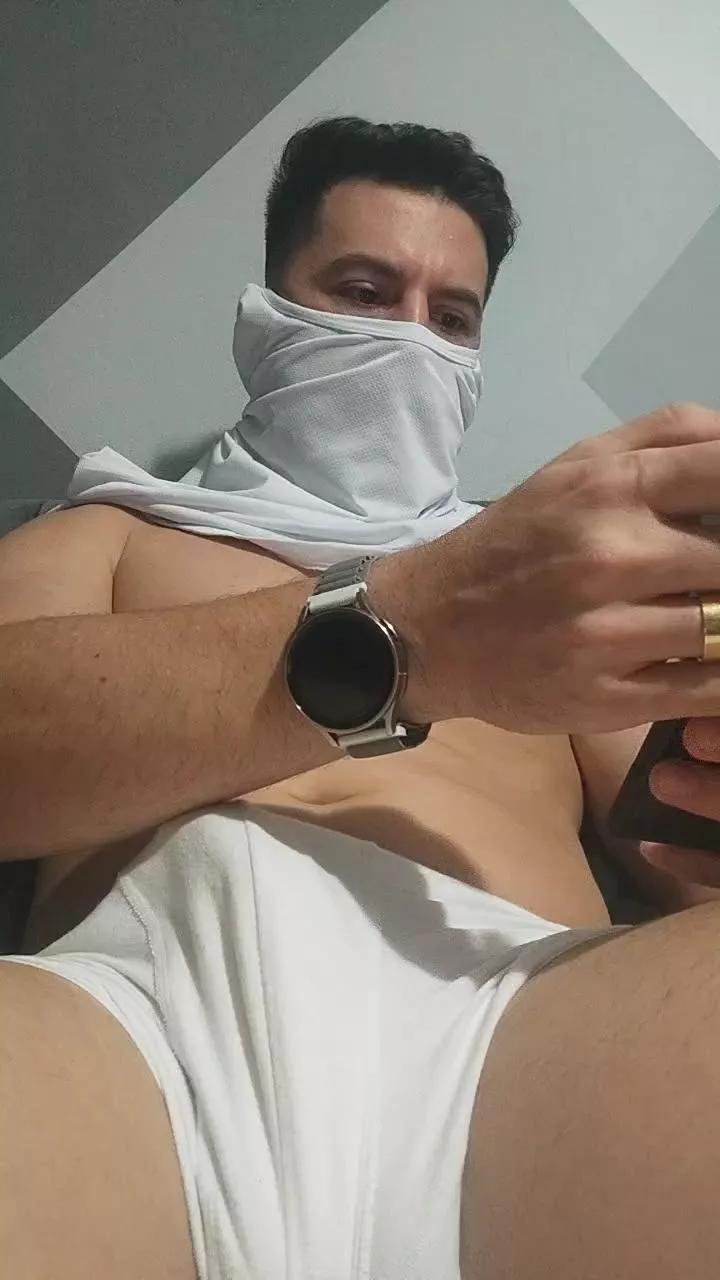 alerrandroo1 on Cam4 