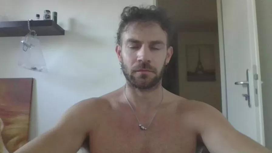 ALPHA_HUNK on Cam4 