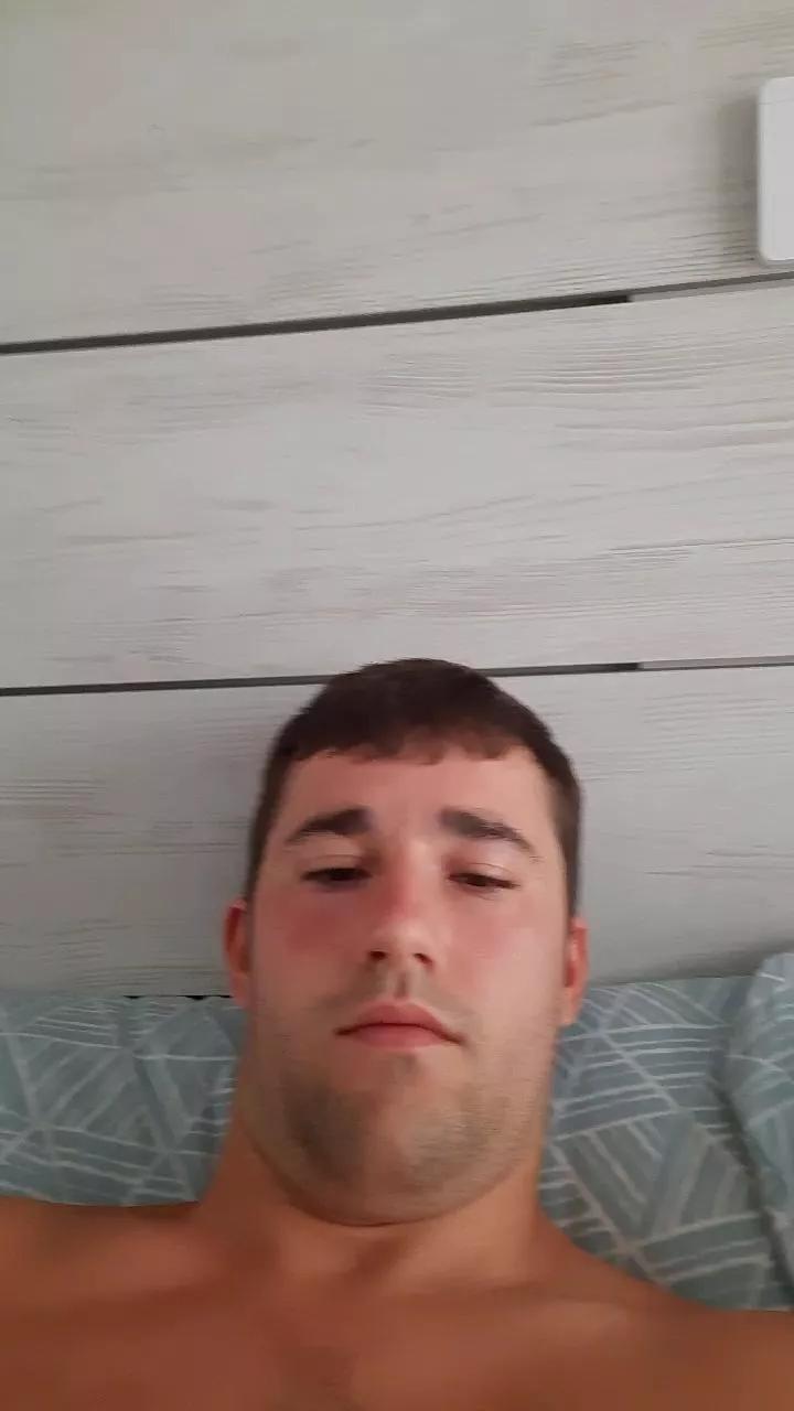 Anderpollon25 on Cam4 