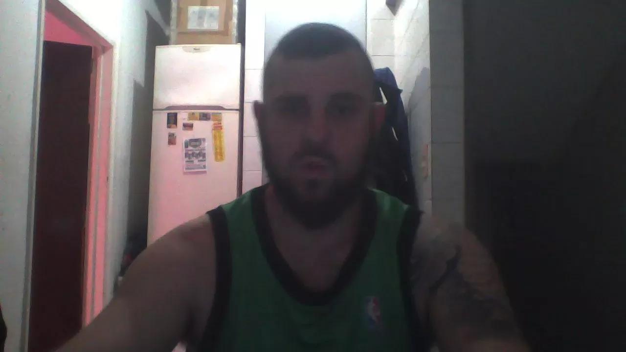 andrres_alm on Cam4 