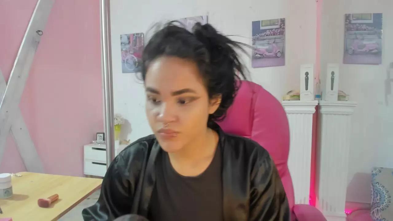 ANTONELLA_KLING on Cam4 
