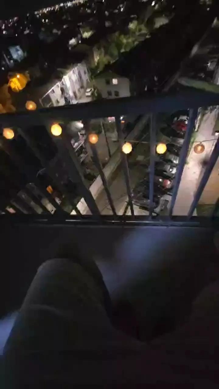 Antoniovasqu on Cam4 