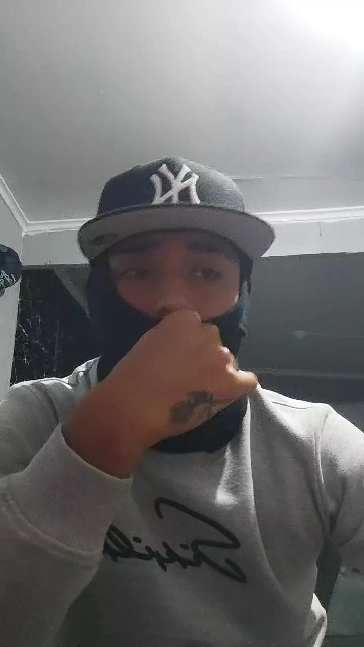 Antony9x19 on Cam4 