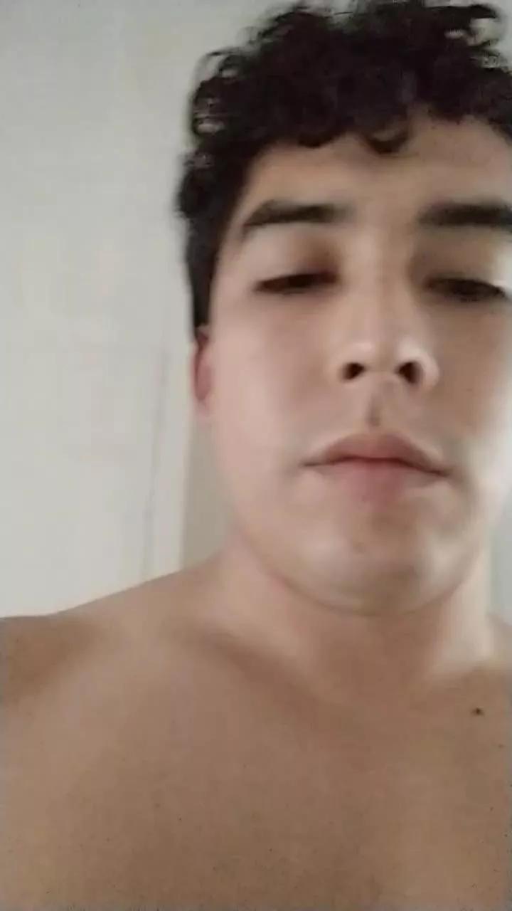 ArgentinoVergon on Cam4 