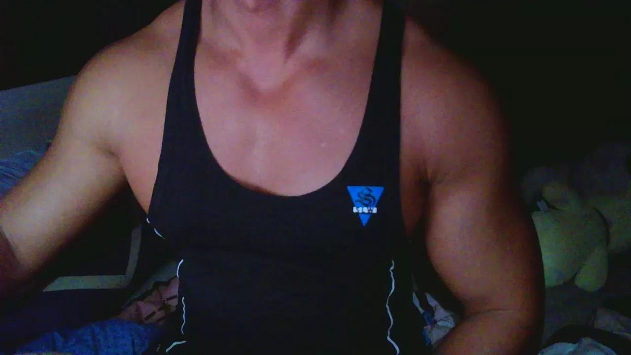 asiayoung on Cam4 