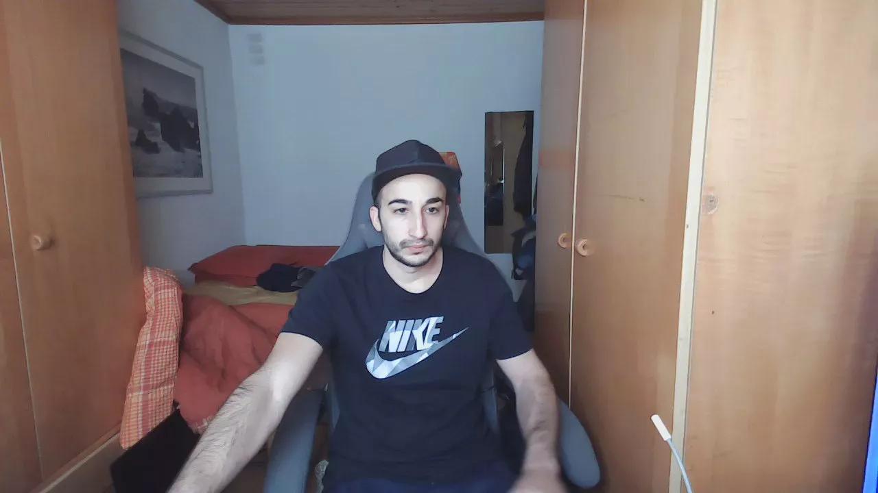 atractivo91bcn on Cam4 
