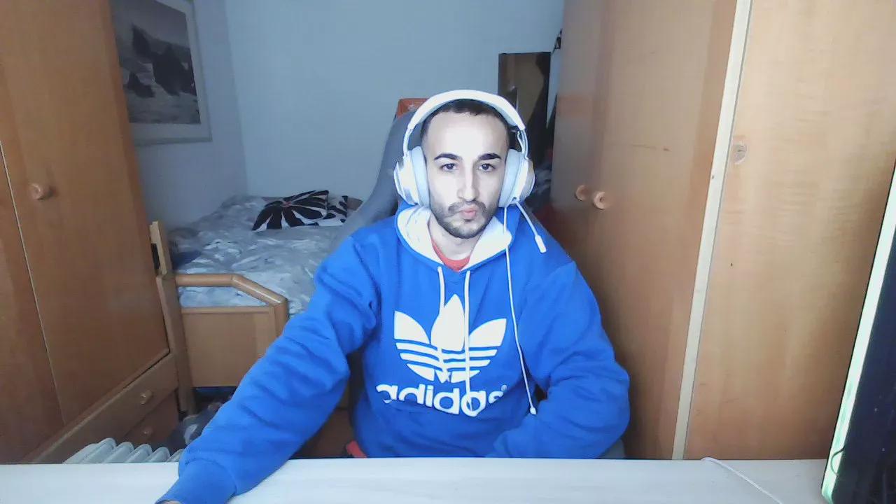 atractivo91bcn on Cam4 