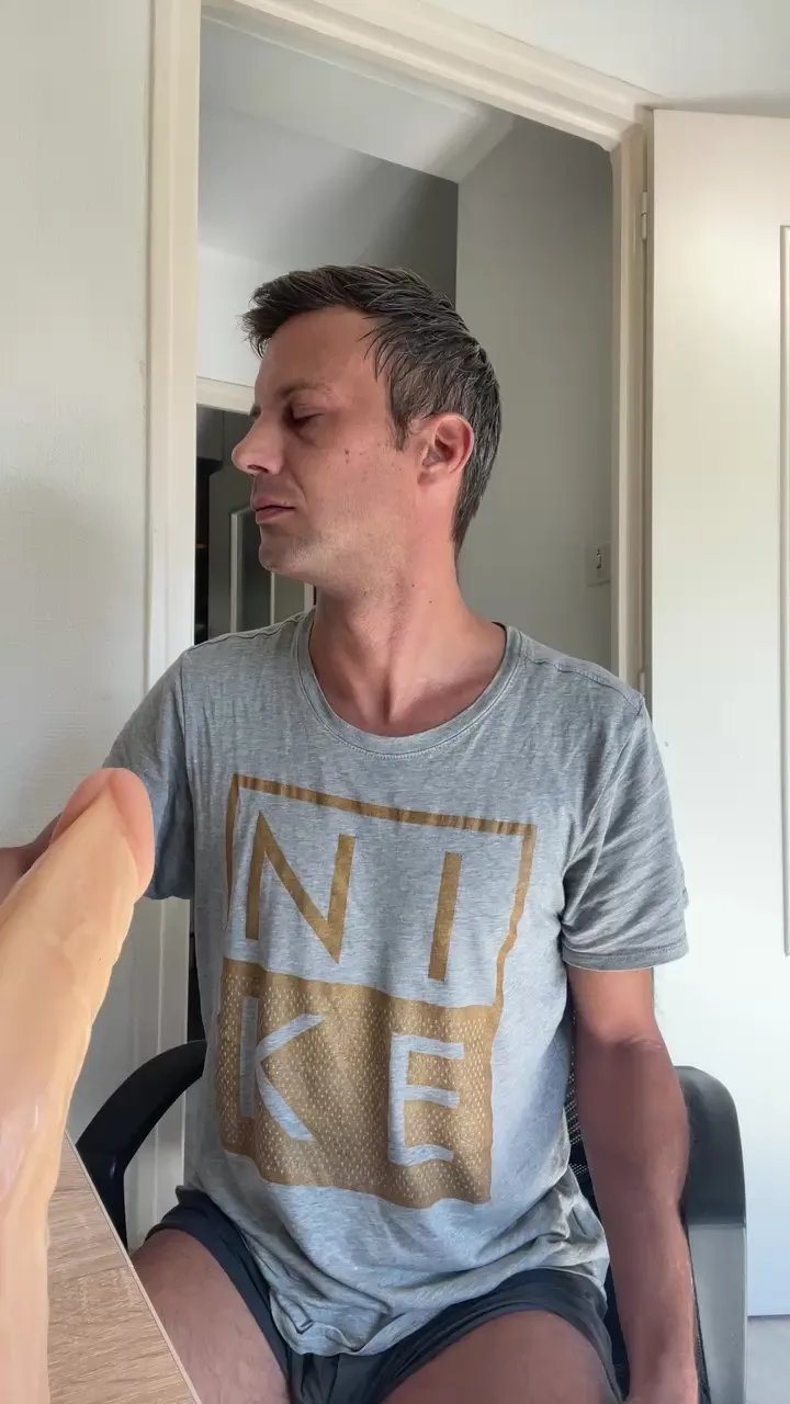 Babyboy2021xxx on Cam4 